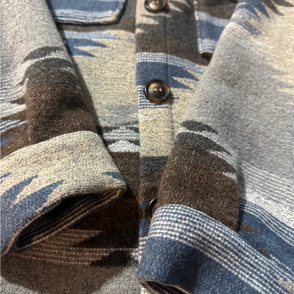 Jacket - Picture 2 of 6